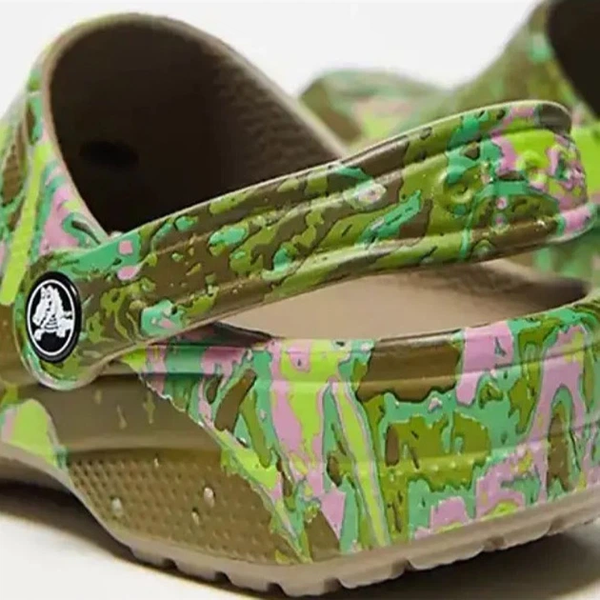 Crocs Classic Bubble Marble Clog 209288-2F9 фото