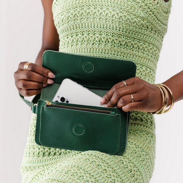 Кожанный кошелёк Portland Leather Wallet Lily Wristlet Portland Leather Wallet Lily Wristlet Bacalar фото