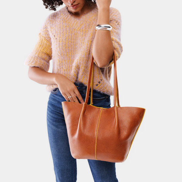 Devan Bucket Tote Portland Leather Devan Bucket Tote фото